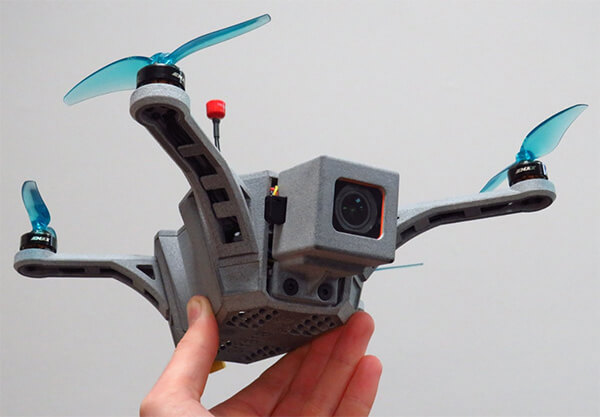 3D-printad drönarkomponent för försvarsindustrin tillverkad med högtemperaturmaterial